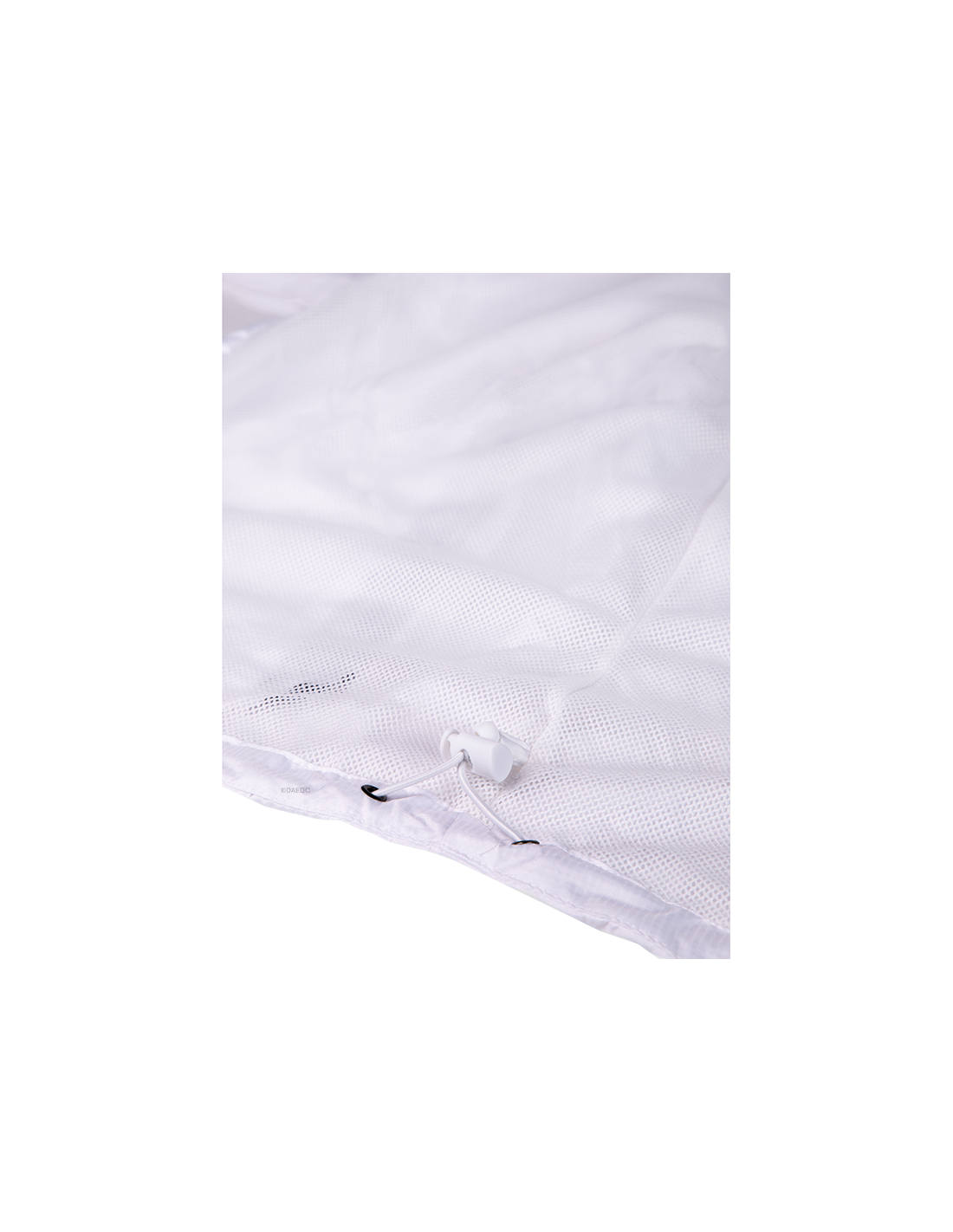 White Windbreaker*++*
